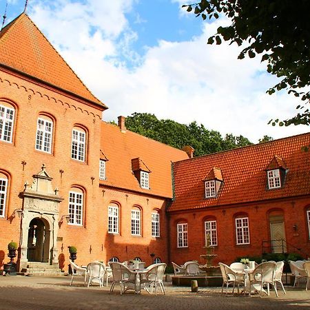 Sophiendal Manor Hotel Låsby Exterior foto